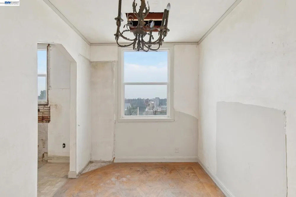 83 Stanyan St San Francisco, CA 94118