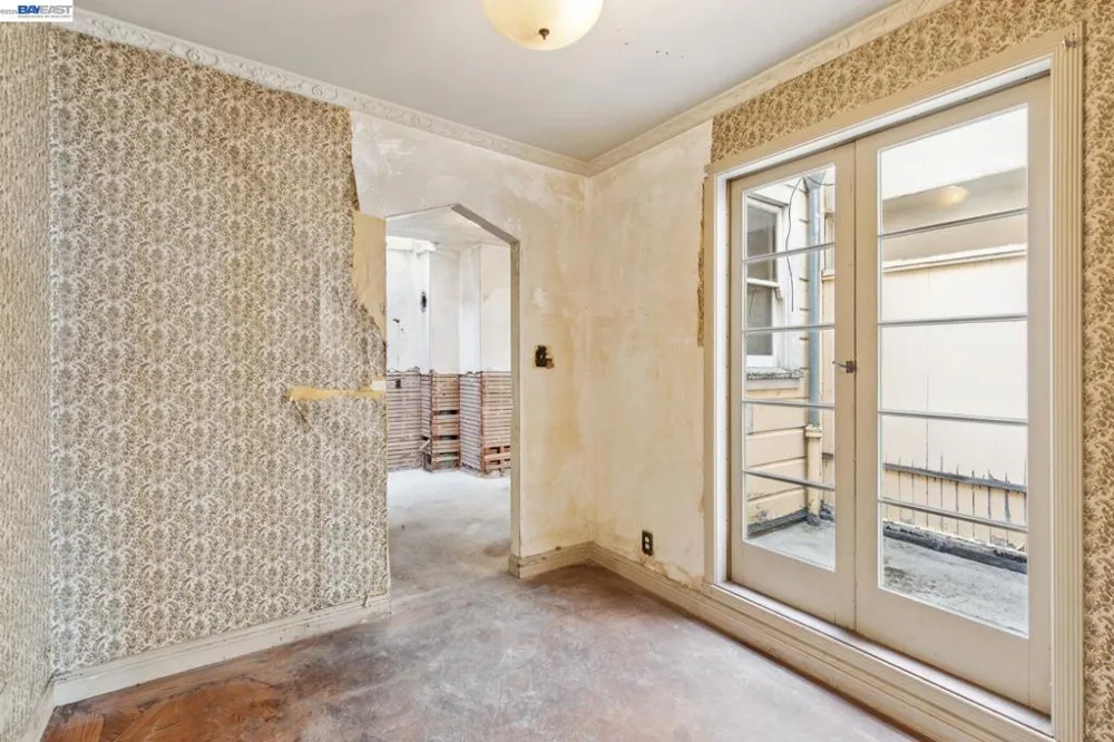 83 Stanyan St San Francisco, CA 94118