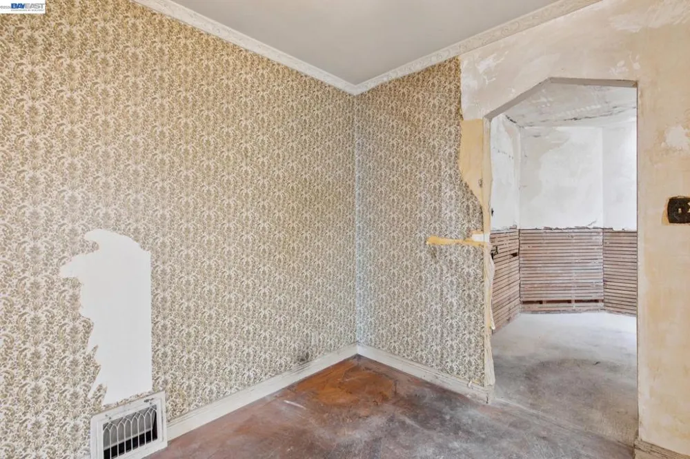 83 Stanyan St San Francisco, CA 94118
