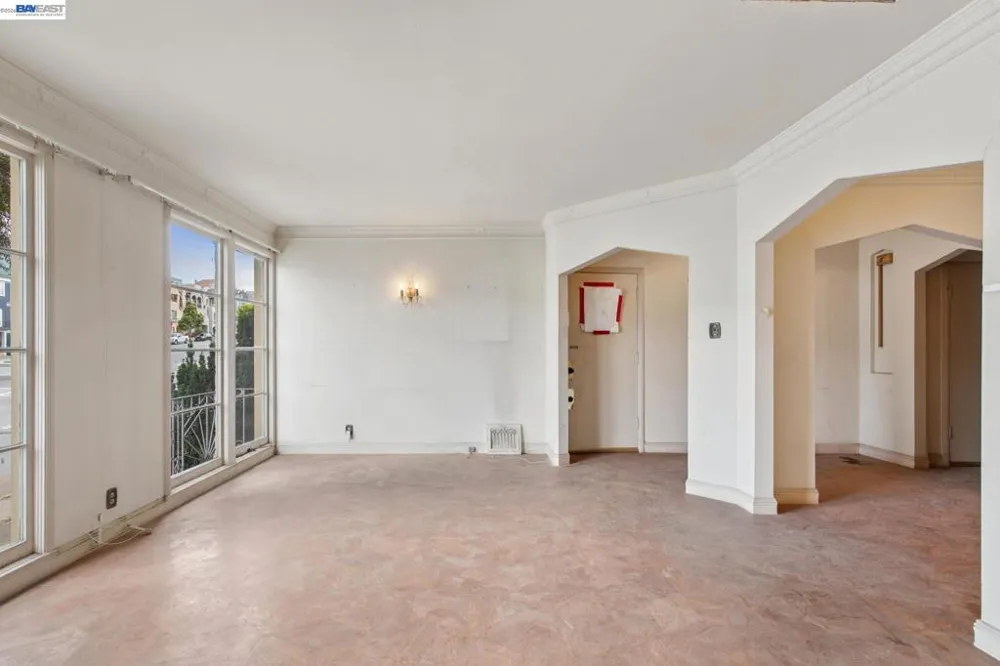 83 Stanyan St San Francisco, CA 94118