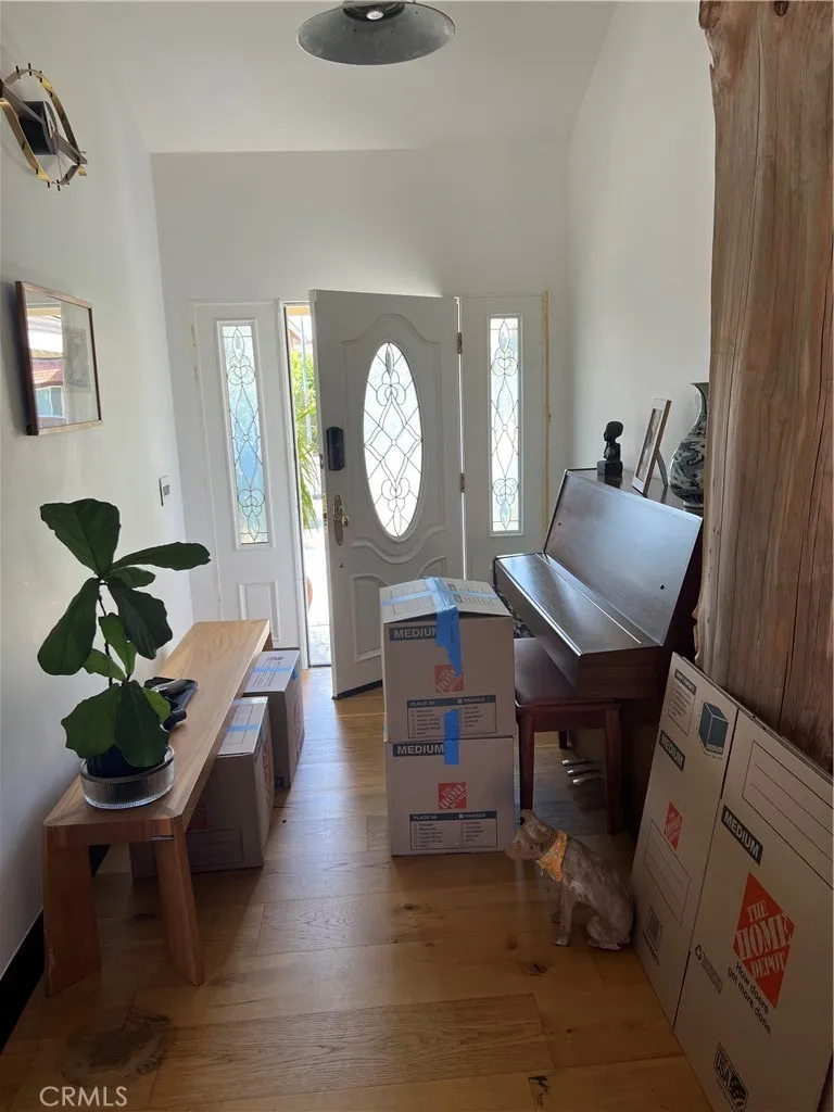 9899 Debiois Fountain Valley, CA 92708