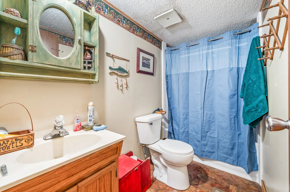 9957 150th Avenue Reed City, MI 49677