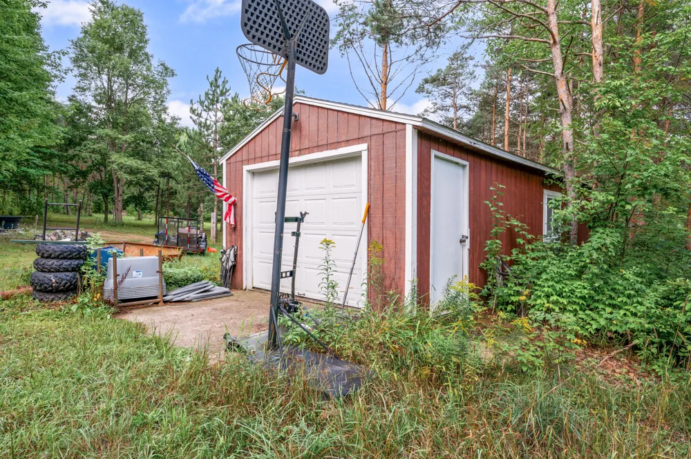 9957 150th Avenue Reed City, MI 49677