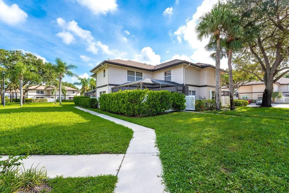 38 Essex Court #Unit d Royal Palm Beach, FL 33411