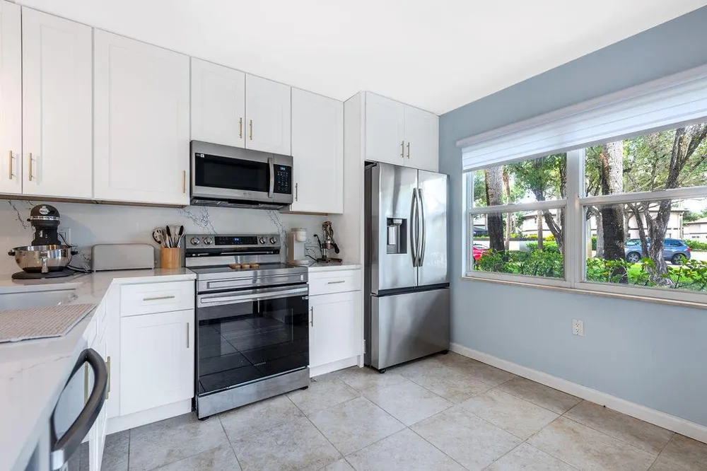38 Essex Court #Unit d Royal Palm Beach, FL 33411