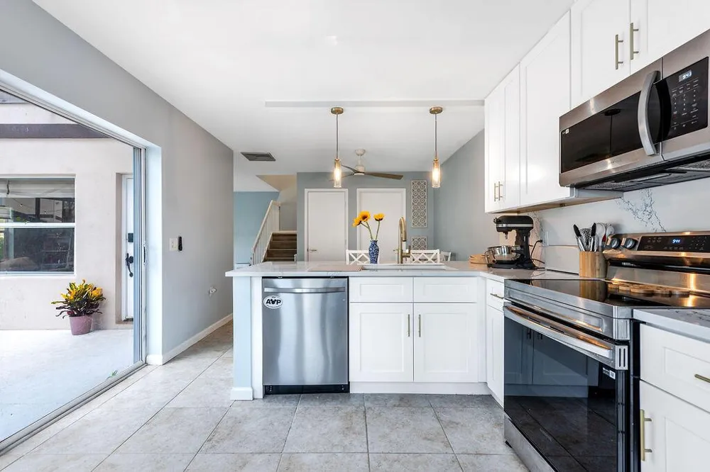 38 Essex Court #Unit d Royal Palm Beach, FL 33411