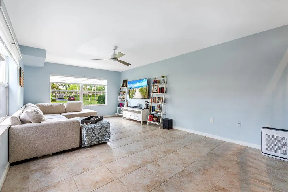 38 Essex Court #Unit d Royal Palm Beach, FL 33411