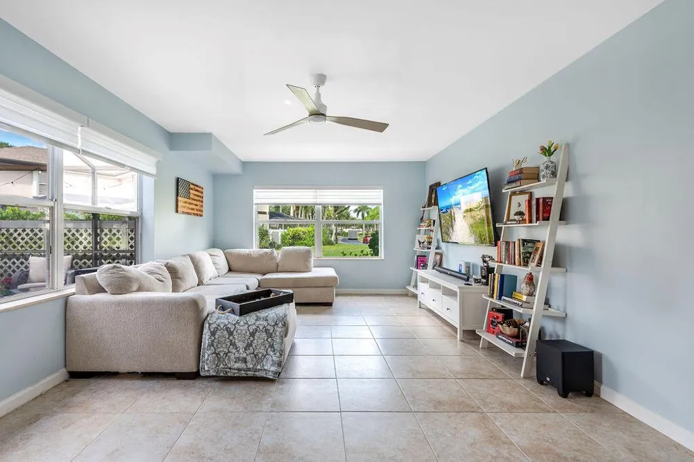 38 Essex Court #Unit d Royal Palm Beach, FL 33411