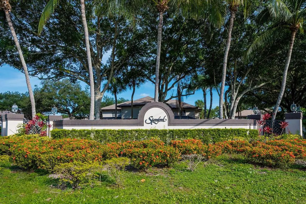 38 Essex Court #Unit d Royal Palm Beach, FL 33411