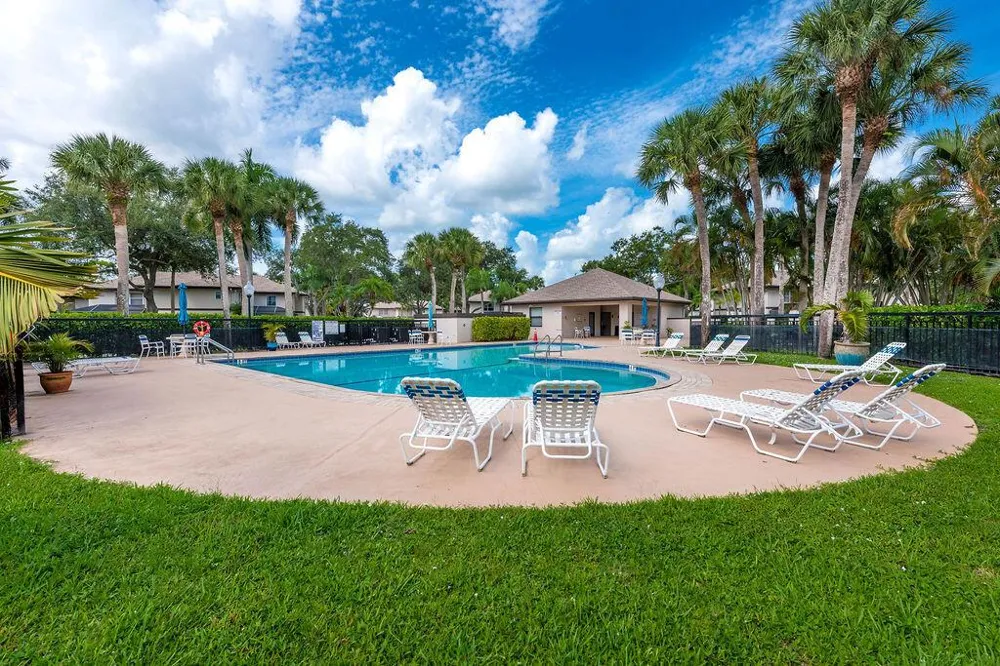 38 Essex Court #Unit d Royal Palm Beach, FL 33411
