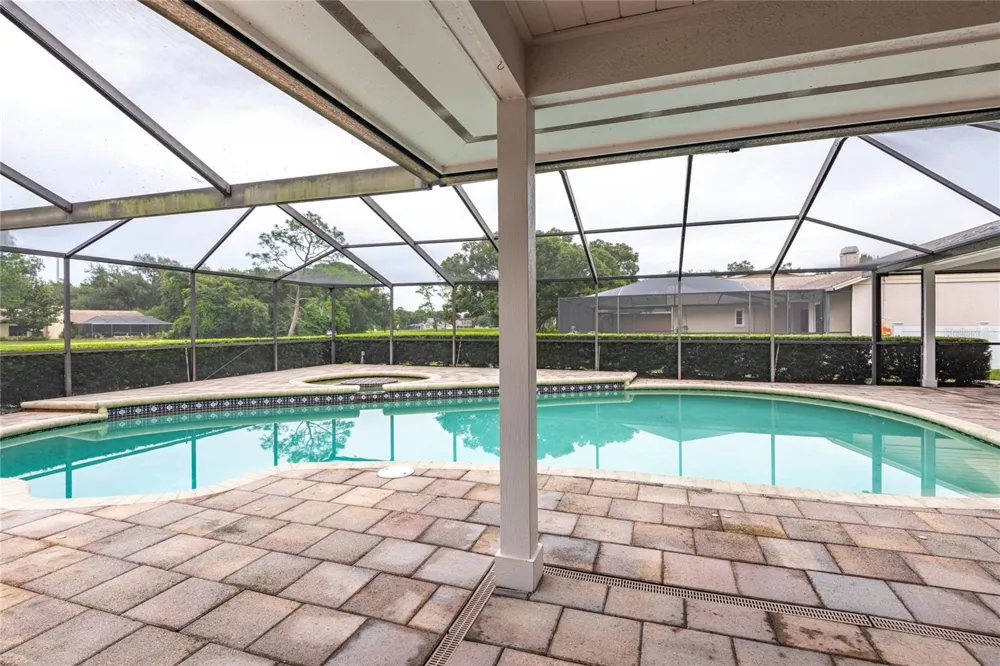 16509 E COURSE DRIVE Tampa, FL 33624