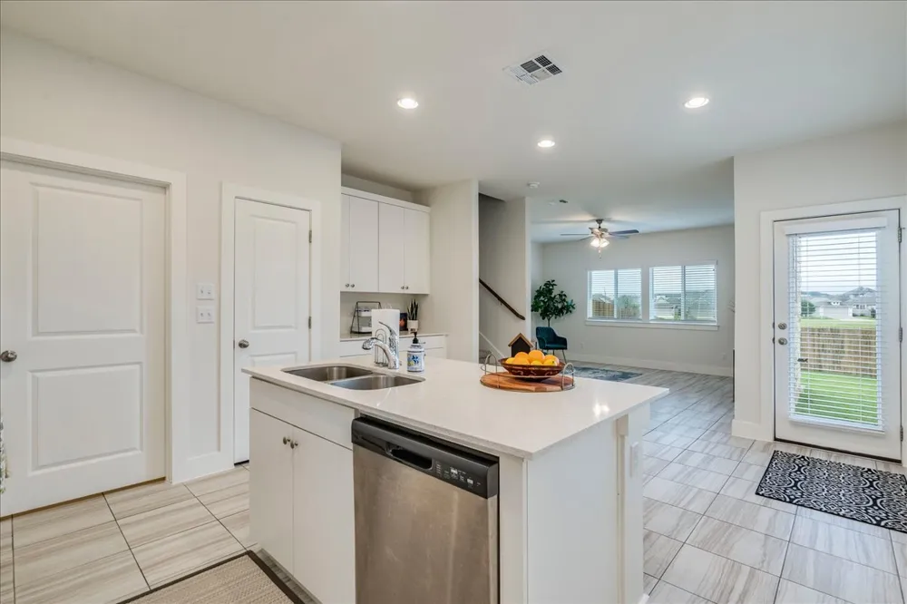 418 White Steppe Way Georgetown, TX 78626
