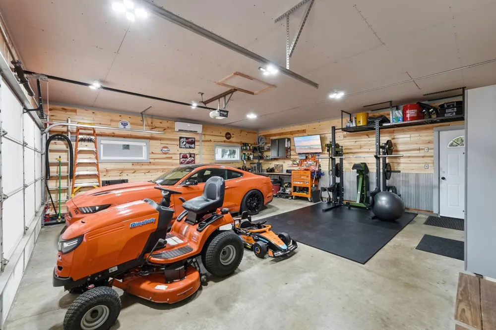681 Elm Street Paynesville, MN 56362