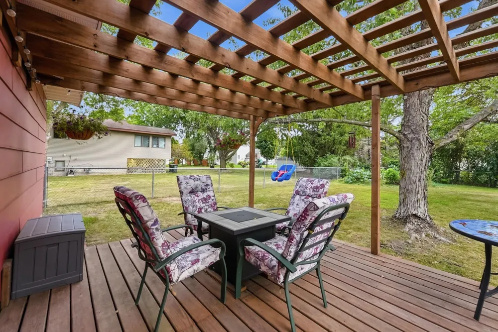 681 Elm Street Paynesville, MN 56362