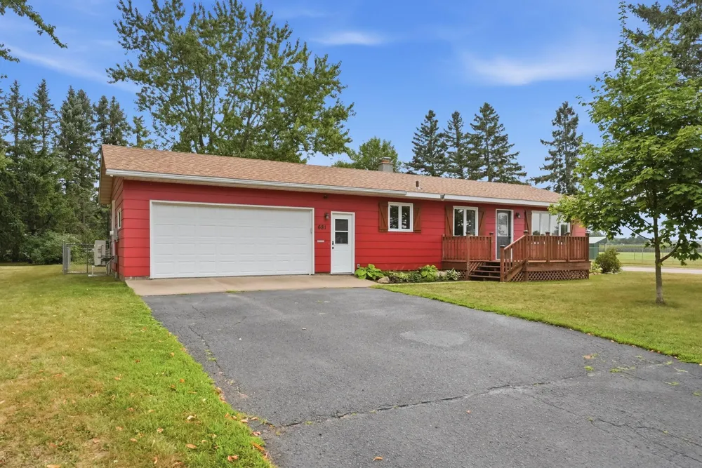 681 Elm Street Paynesville, MN 56362