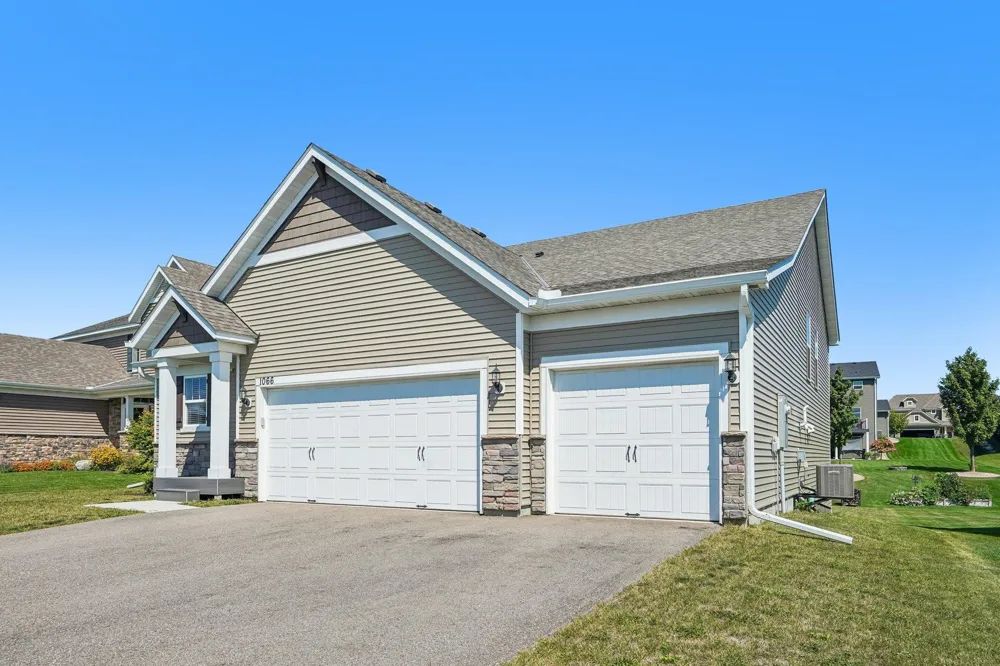1066 Meadow Lane Waconia, MN 55387