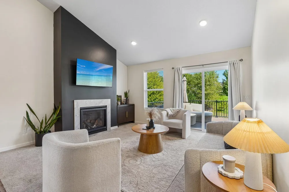 1066 Meadow Lane Waconia, MN 55387