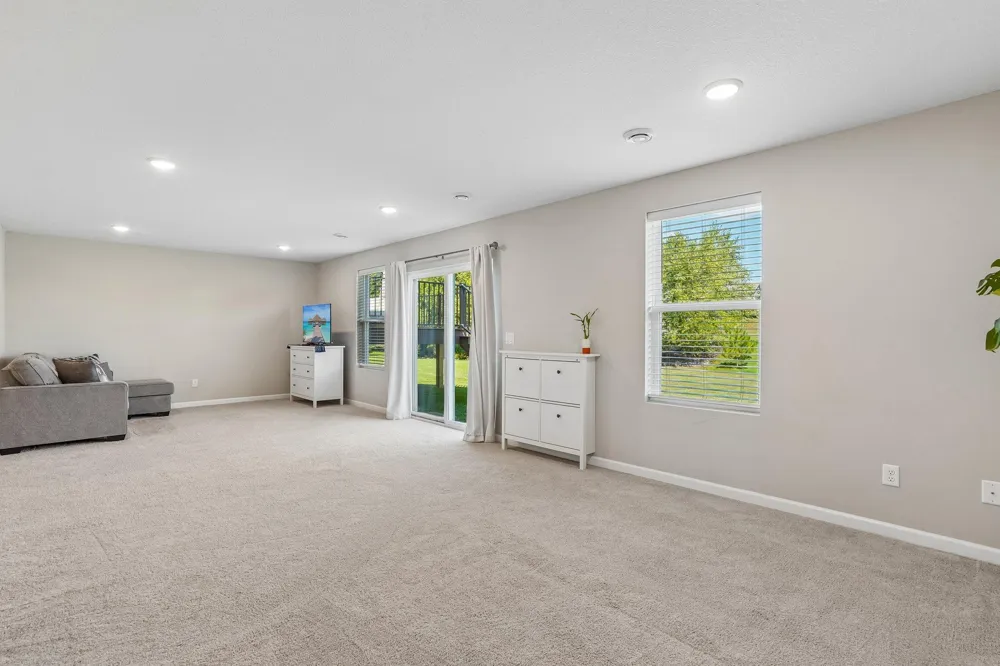 1066 Meadow Lane Waconia, MN 55387