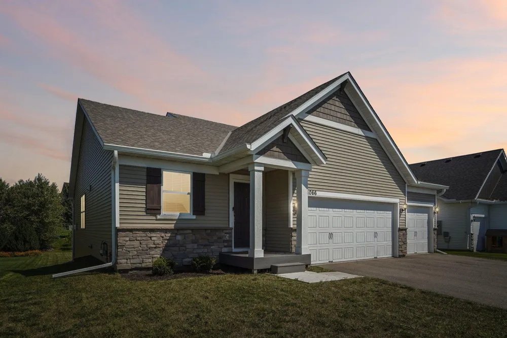 1066 Meadow Lane Waconia, MN 55387