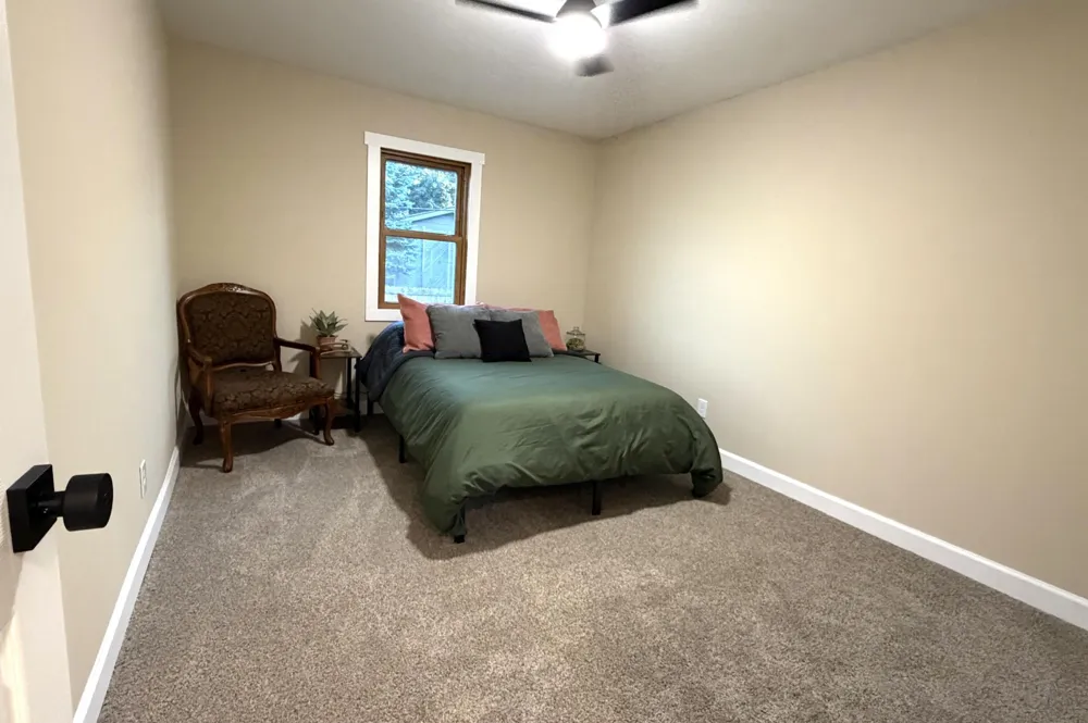 727 S 7th Street La Crescent, MN 55947