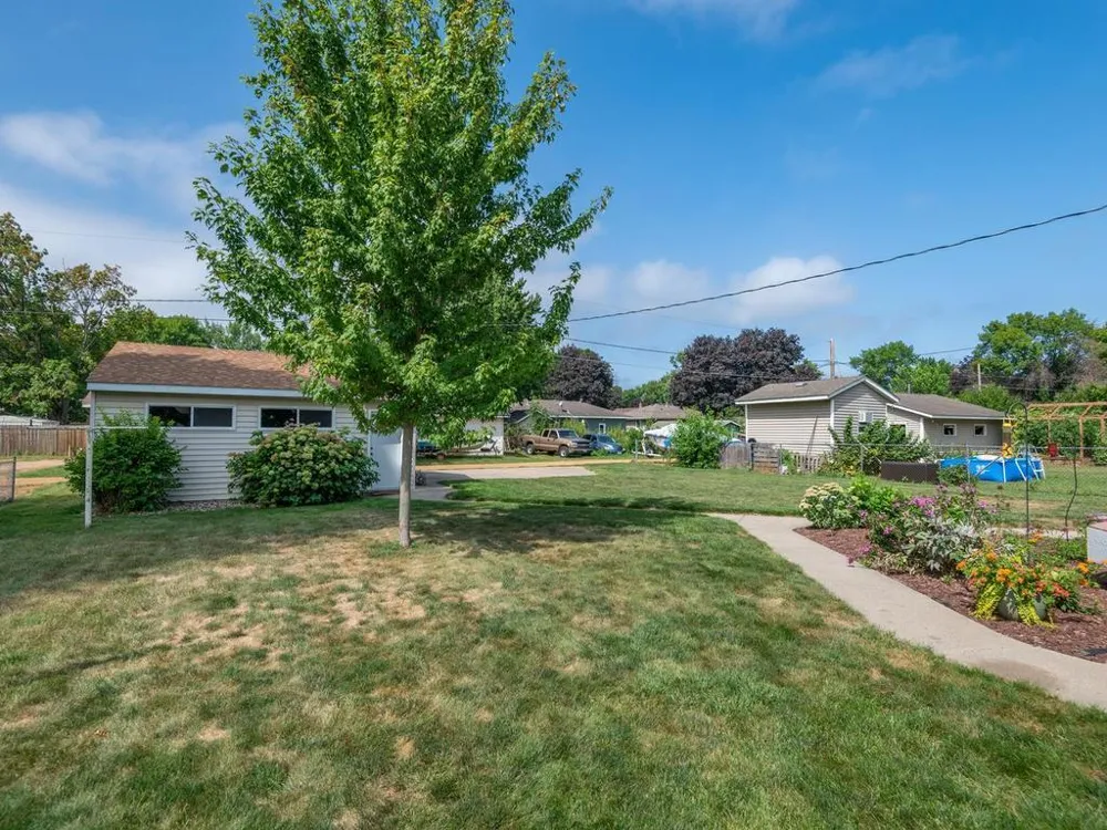 948 Main Street S Shakopee, MN 55379