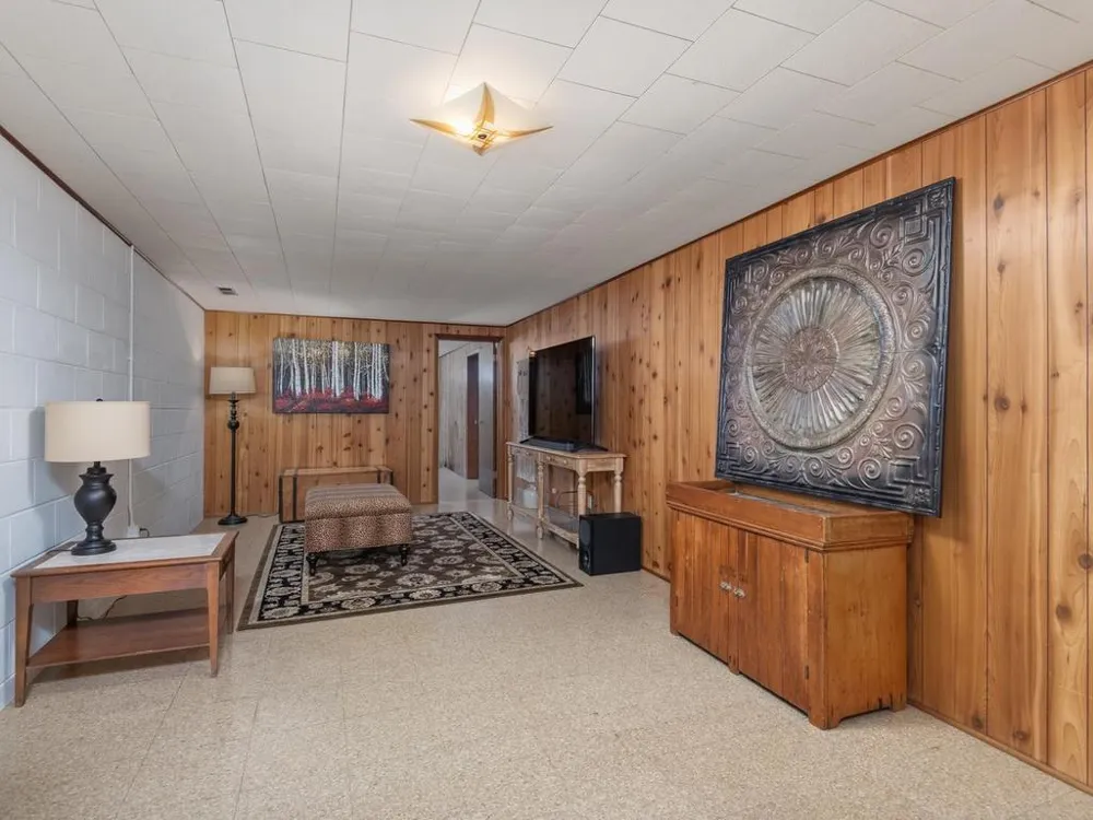 948 Main Street S Shakopee, MN 55379