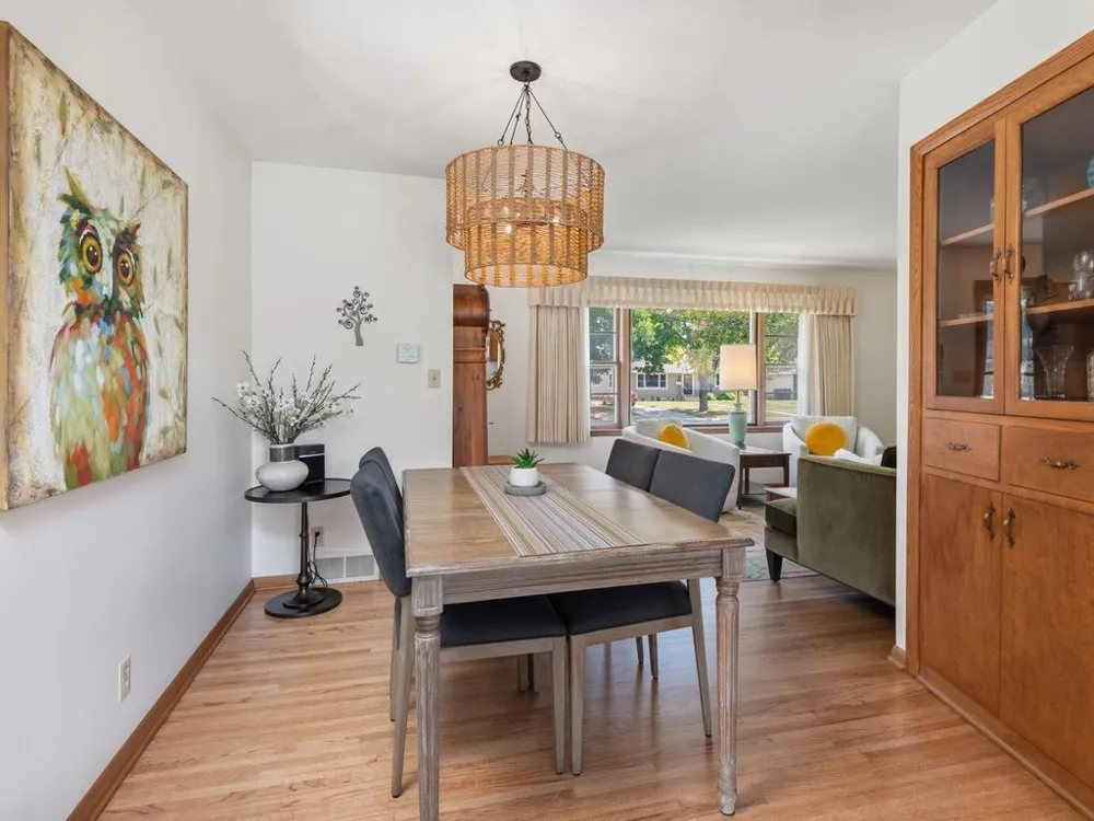 948 Main Street S Shakopee, MN 55379