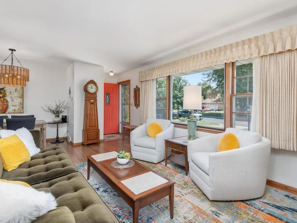 948 Main Street S Shakopee, MN 55379
