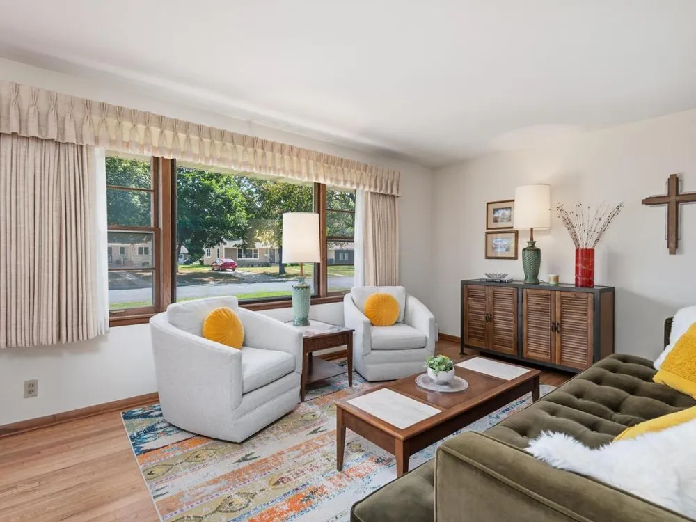 948 Main Street S Shakopee, MN 55379