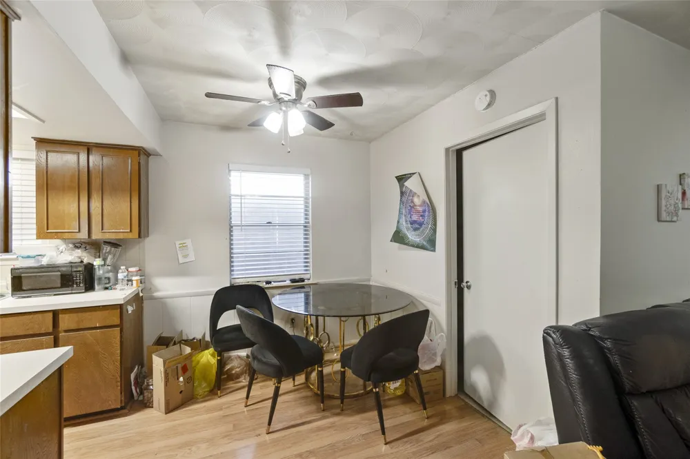 2801 Laramie Street Irving, TX 75062