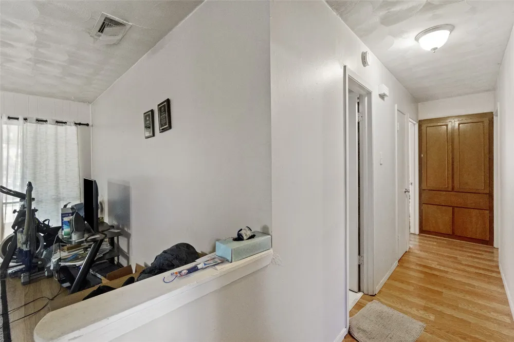 2801 Laramie Street Irving, TX 75062