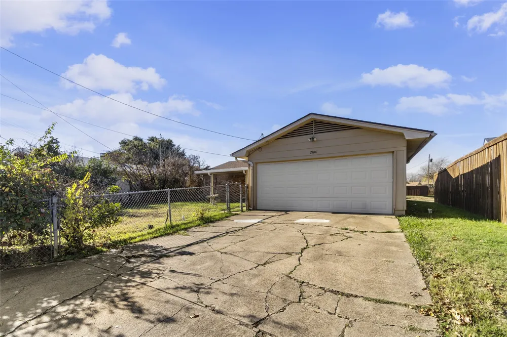 2801 Laramie Street Irving, TX 75062