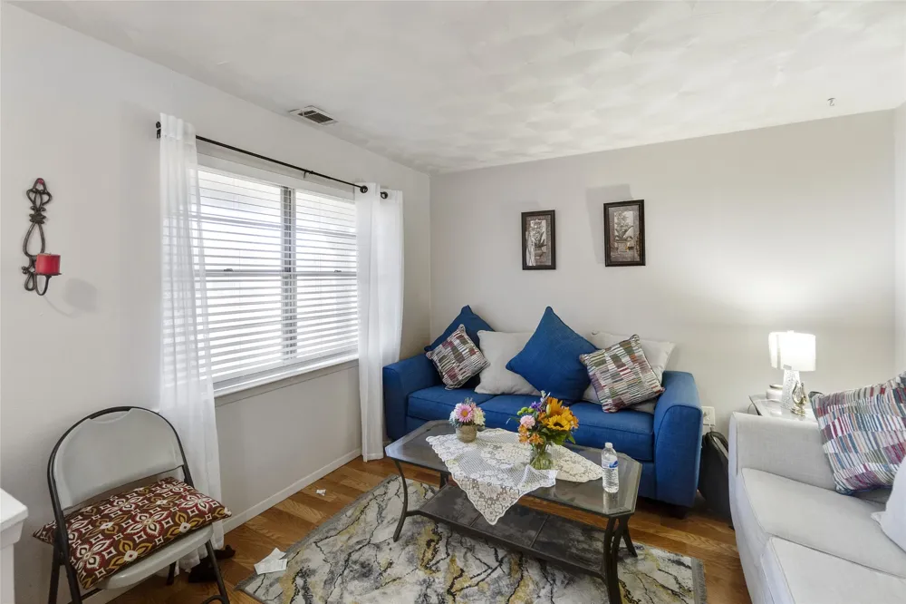 2801 Laramie Street Irving, TX 75062