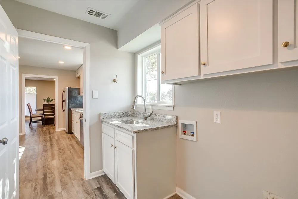 6940 Bal Lake Drive Fort Worth, TX 76116