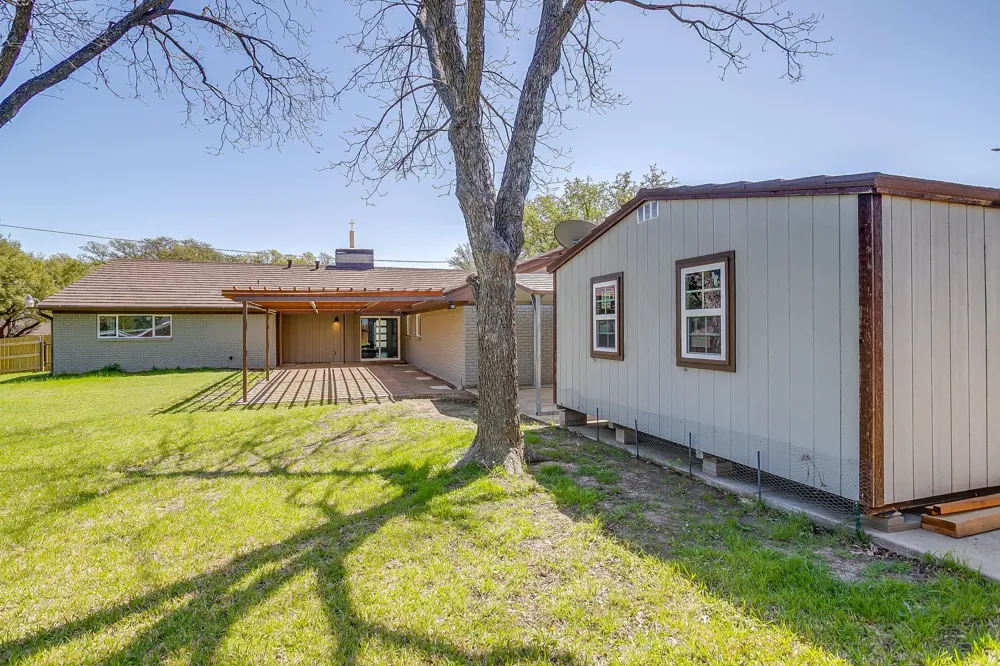 6940 Bal Lake Drive Fort Worth, TX 76116