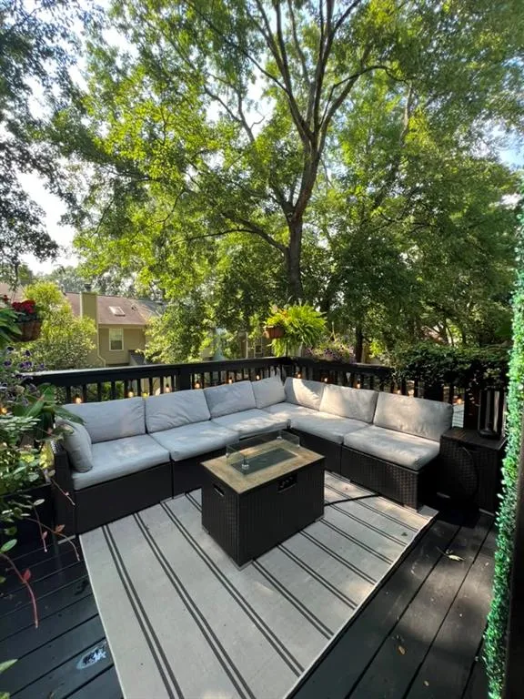 408 Wedgewood Way Sandy Springs, GA 30350