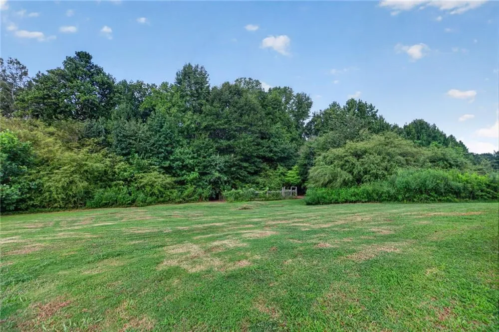 112 Governor Lane Temple, GA 30179