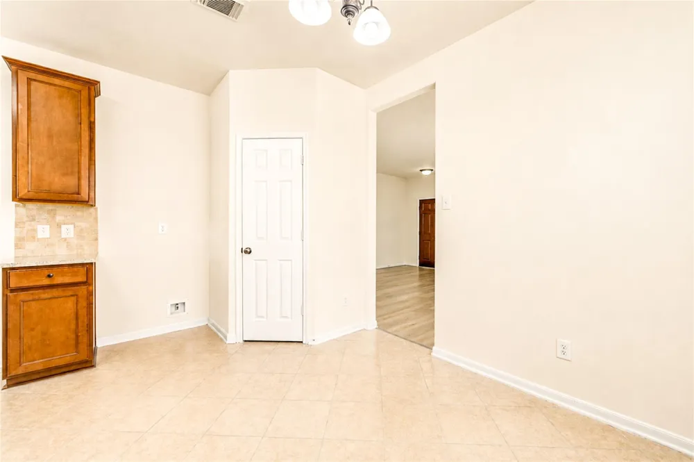 7419 Sabinal Creek Drive Richmond, TX 77407