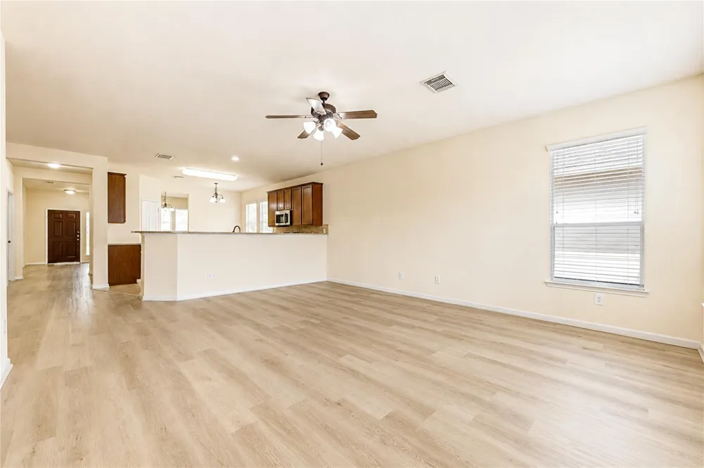 7419 Sabinal Creek Drive Richmond, TX 77407