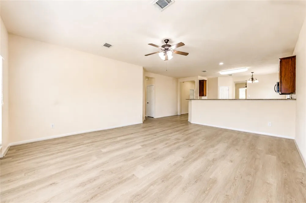 7419 Sabinal Creek Drive Richmond, TX 77407
