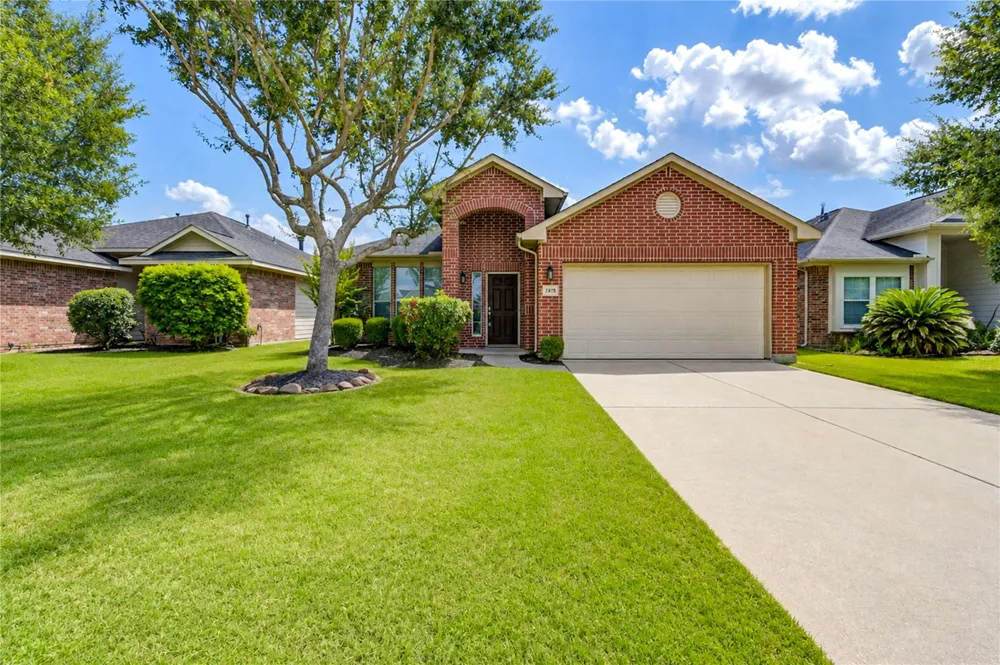 7419 Sabinal Creek Drive Richmond, TX 77407