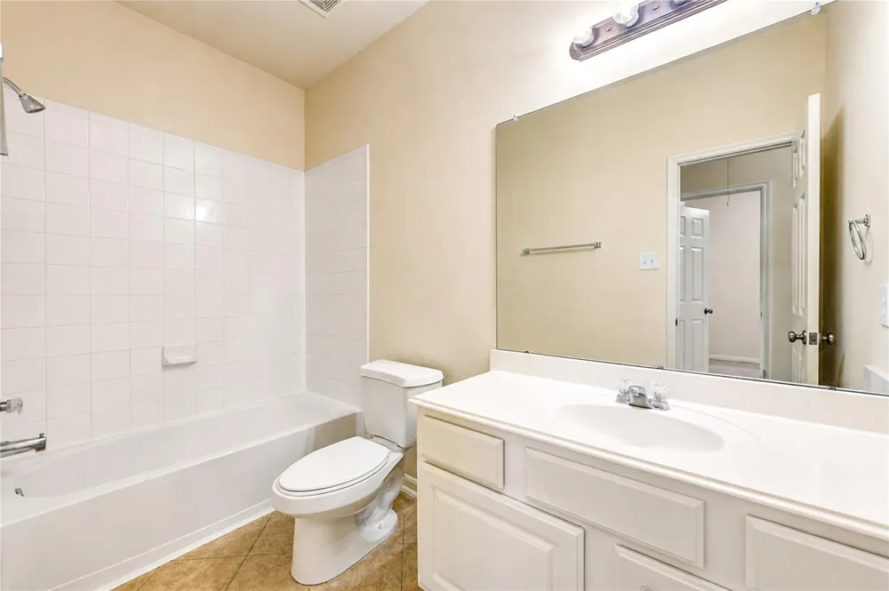 7419 Sabinal Creek Drive Richmond, TX 77407