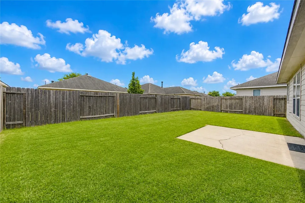 7419 Sabinal Creek Drive Richmond, TX 77407