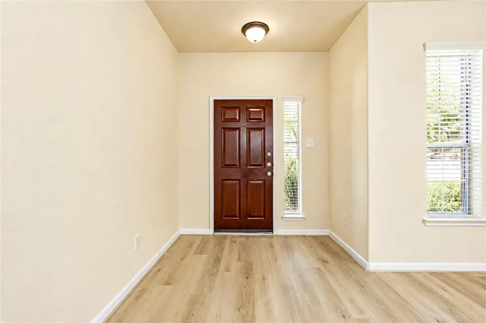 7419 Sabinal Creek Drive Richmond, TX 77407