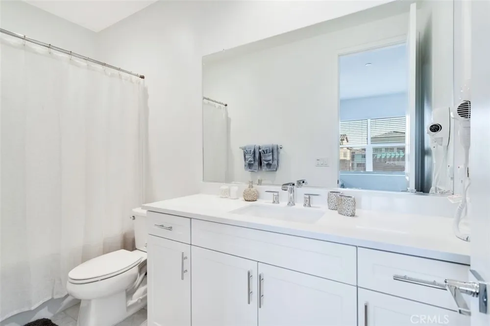 43180 Portuale Court Indio, CA 92203