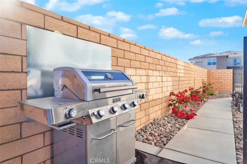 43180 Portuale Court Indio, CA 92203