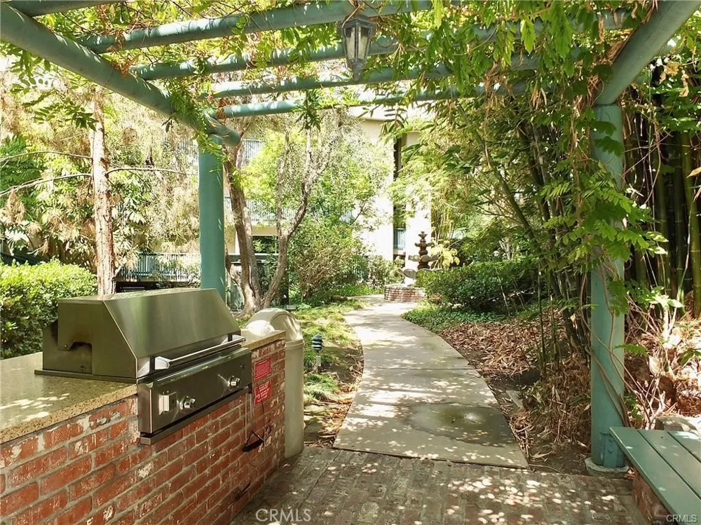 448 Bellflower Boulevard #319 Long Beach, CA 90814