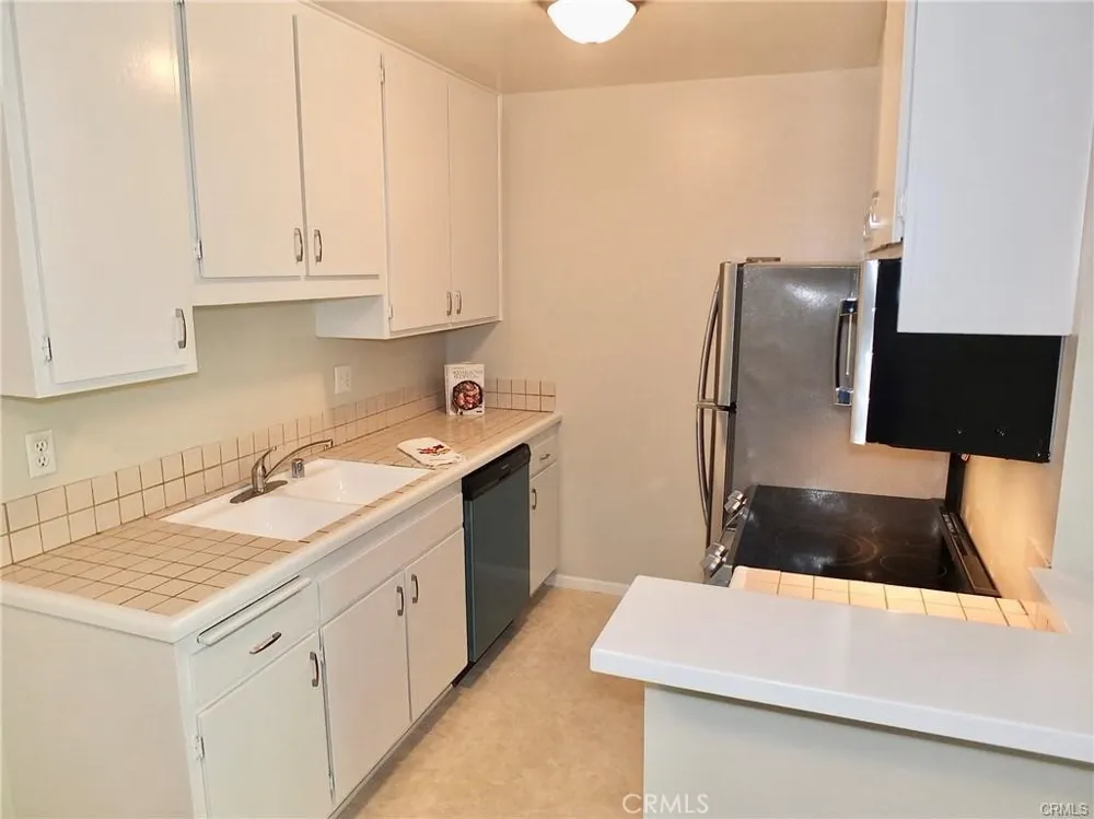 448 Bellflower Boulevard #319 Long Beach, CA 90814