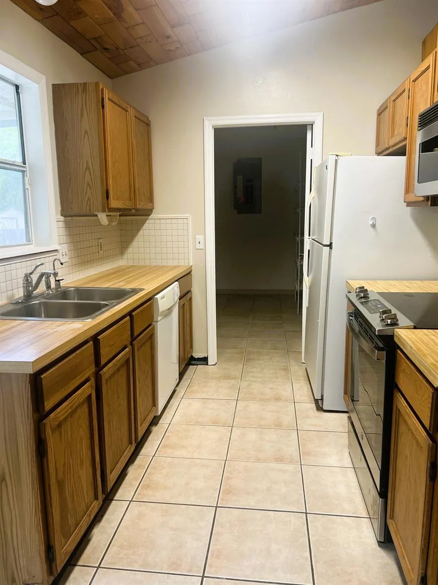 7801 SAN CARLOS DRIVE Fort Pierce, FL 34951