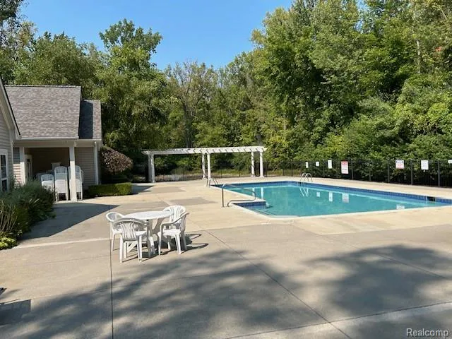 25808 Maritime Circle Harrison Charter Township, MI 48045